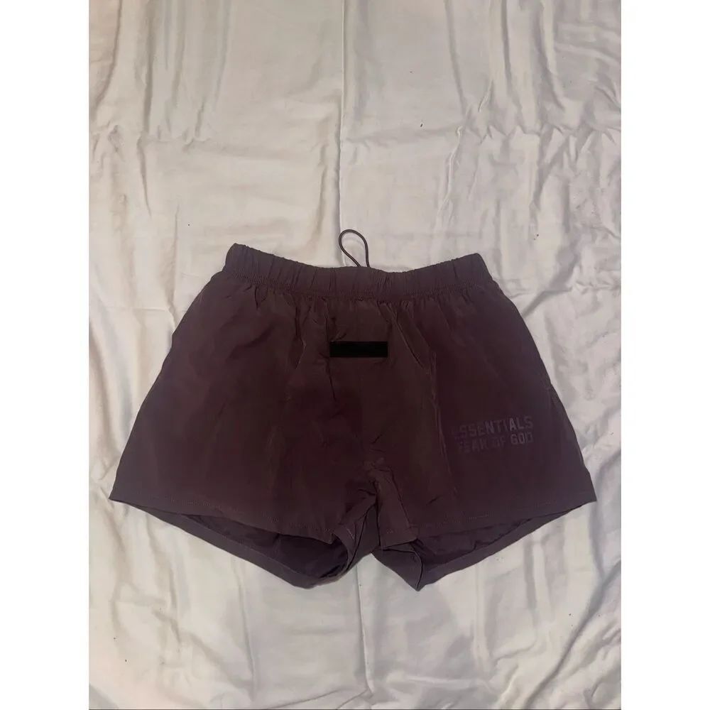 ESSENTIAL burgundy shorts size S new with tags women’s